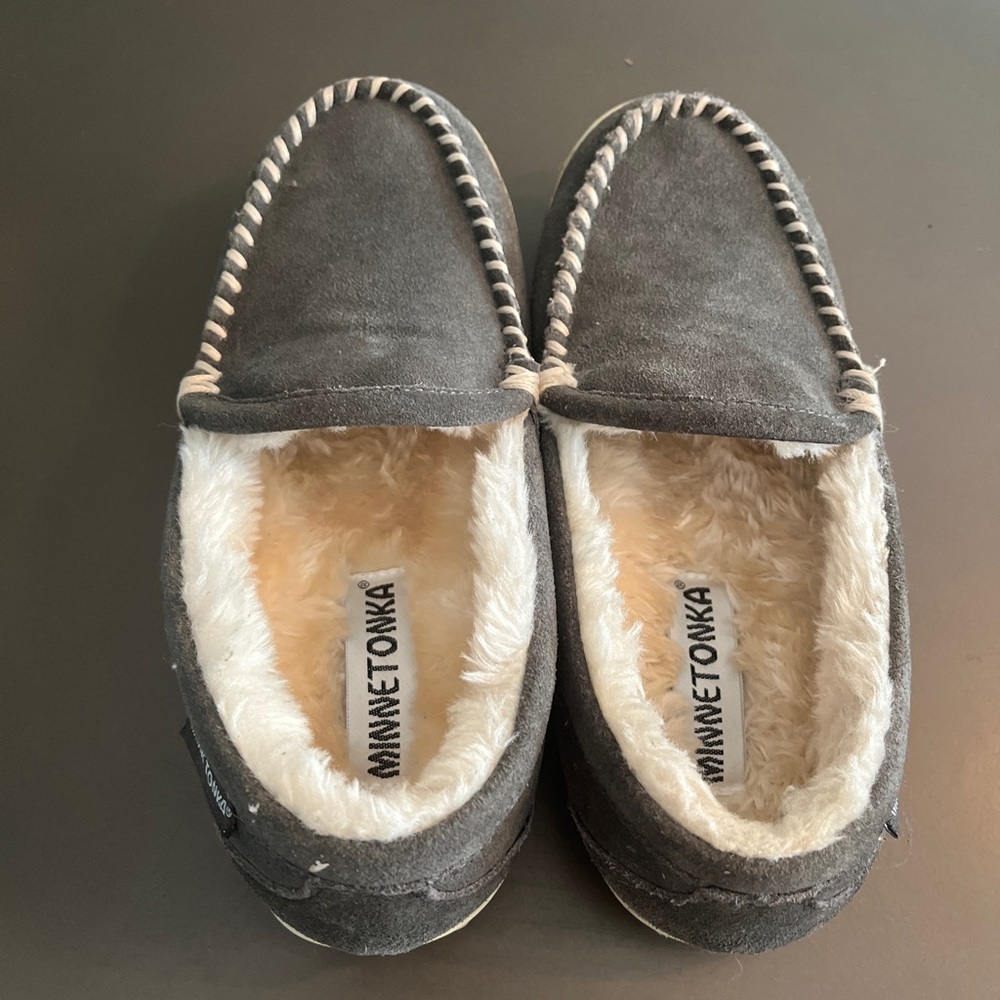 Minnesota slipper 6.5